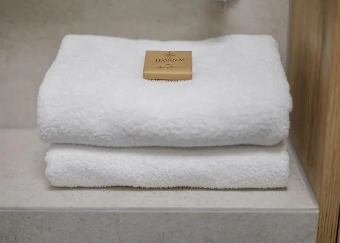 Spire Stylish By Bookinghost *