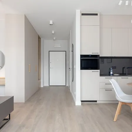 Spire Stylish By Bookinghost * Varsóvia