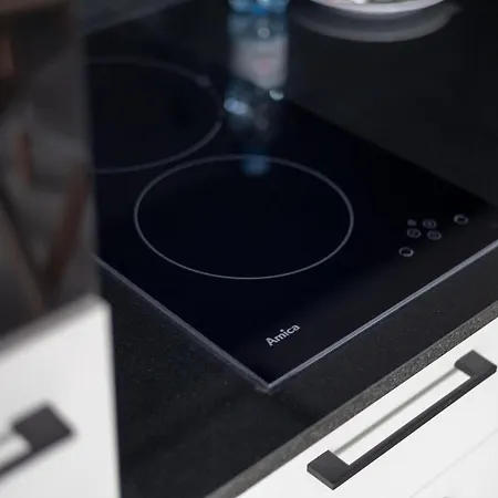 Spire Stylish By Bookinghost Appartement Warschau