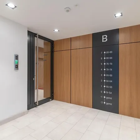 Spire Stylish By Bookinghost *